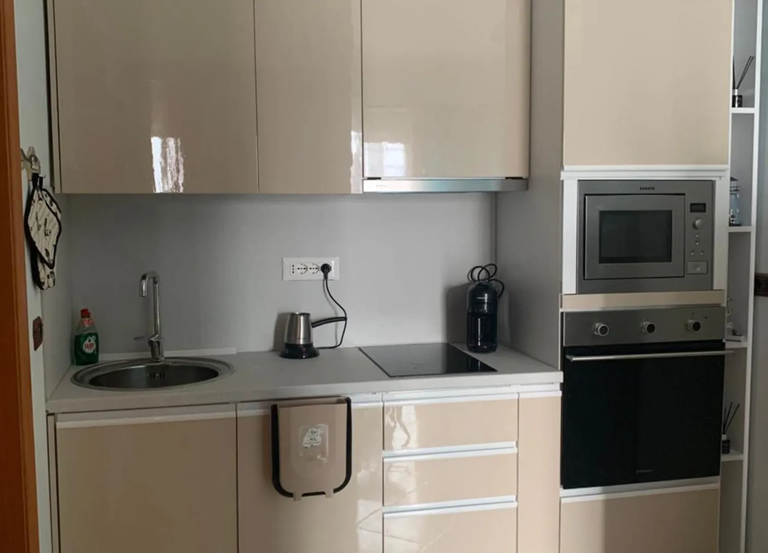 Lungomare Apartment Sea Home Vlore